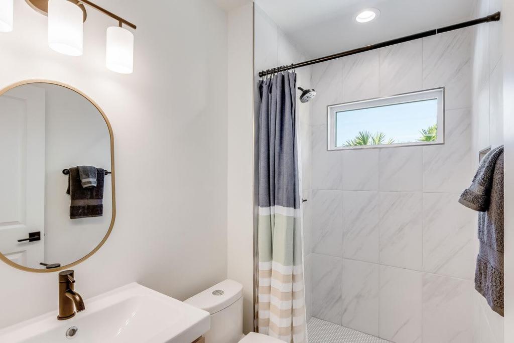 Bright New Beach House With In- Law Suite -- 2 Blocks To Beach! St. Augustine Buitenkant foto